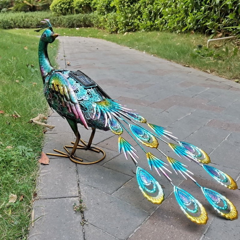 Peacock Solar Light Sculpture